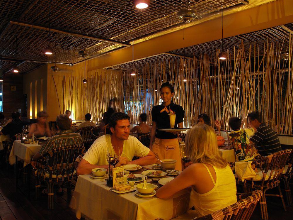 Bamboo House Phuket 3*