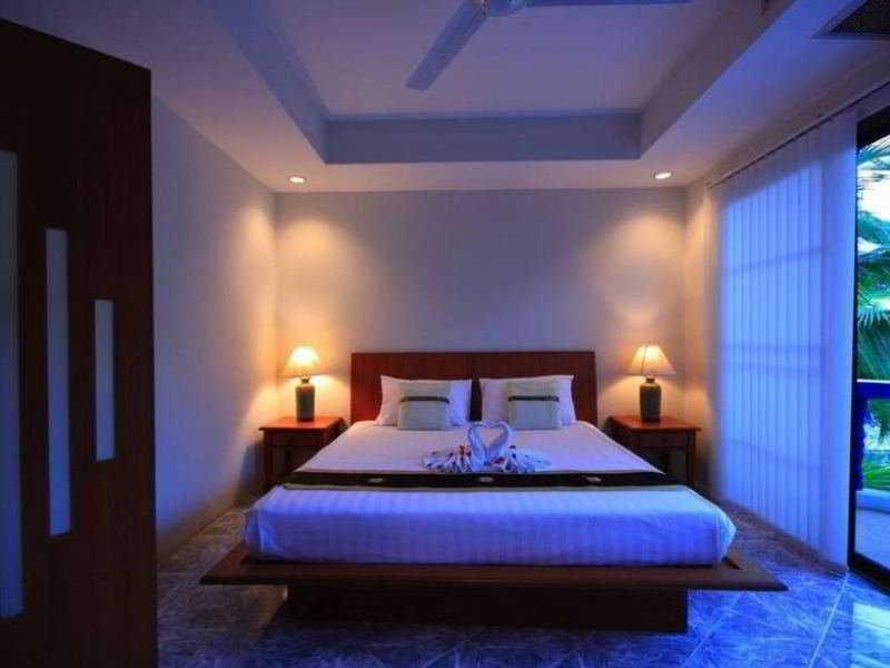 Club Hotel 3*
