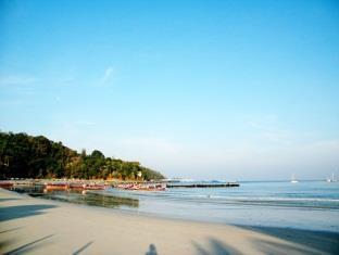 Larn Park Resortel Hotel 3*