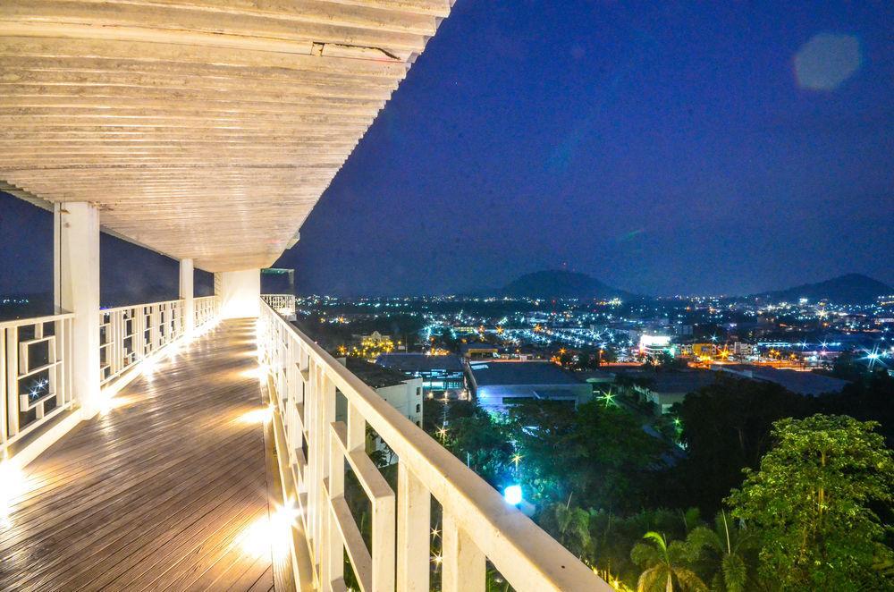 The Sky Dream Hotel 4*