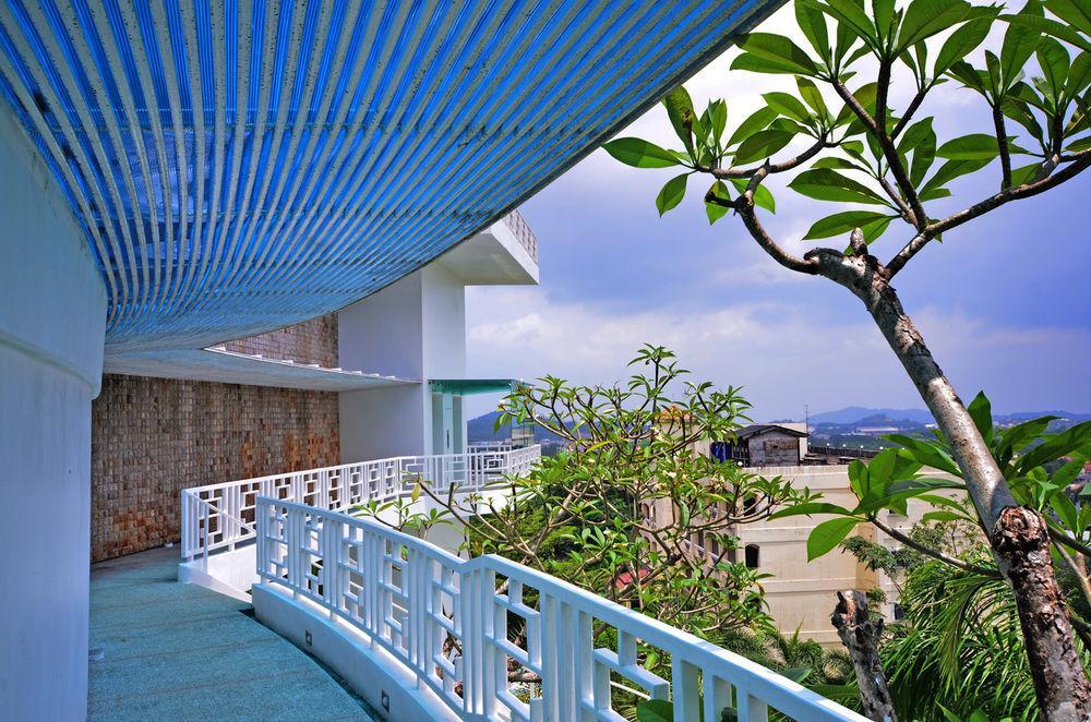 The Sky Dream Hotel 4*