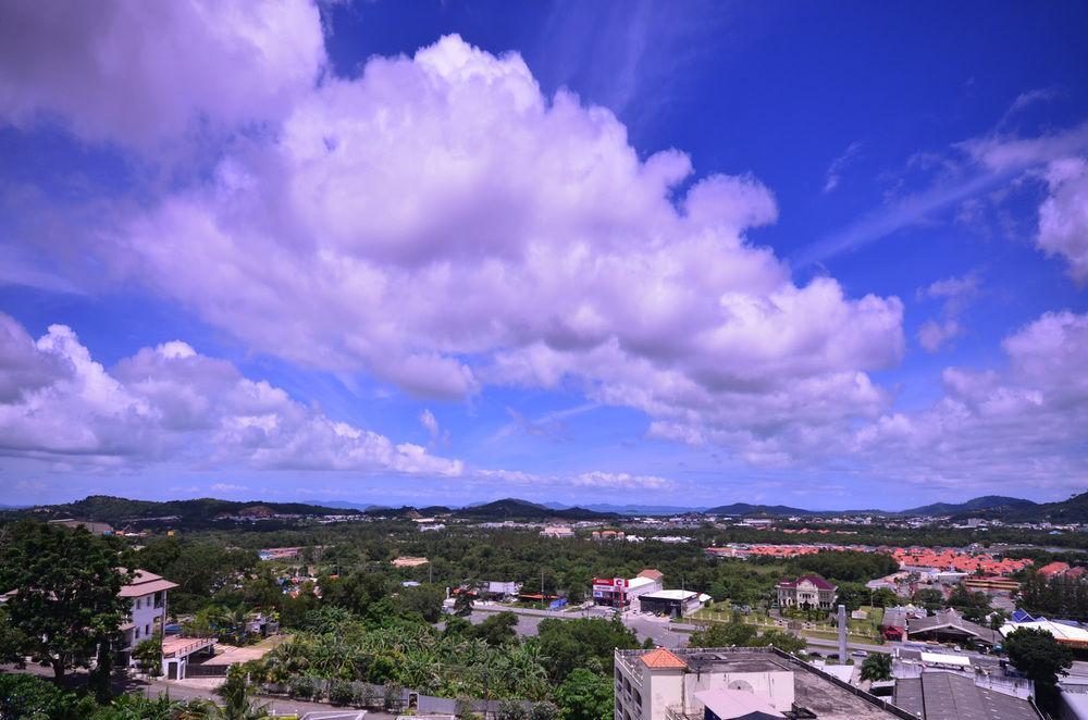 The Sky Dream Hotel Phuket