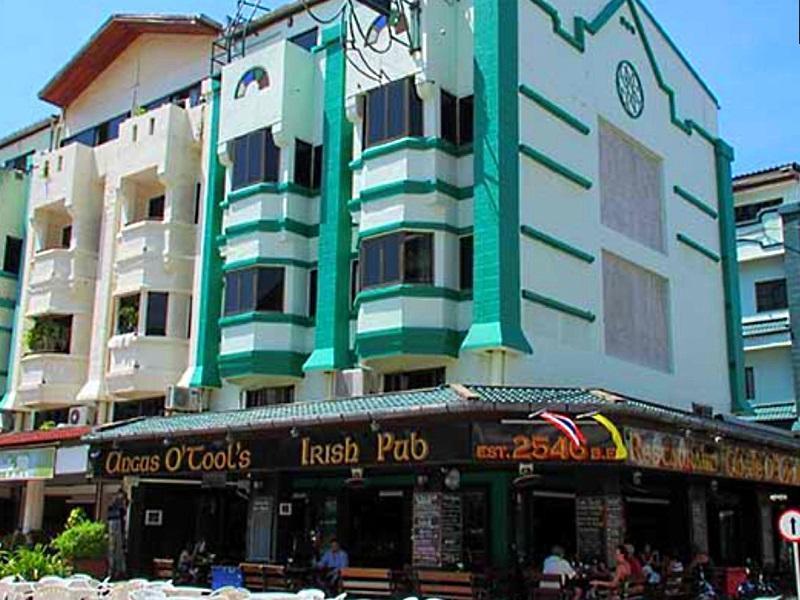 Angus O'tool's Guest house 2*