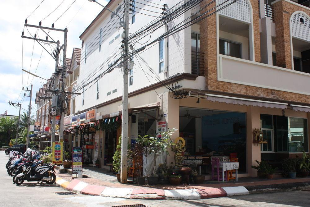 Phuket Racha Homestay *