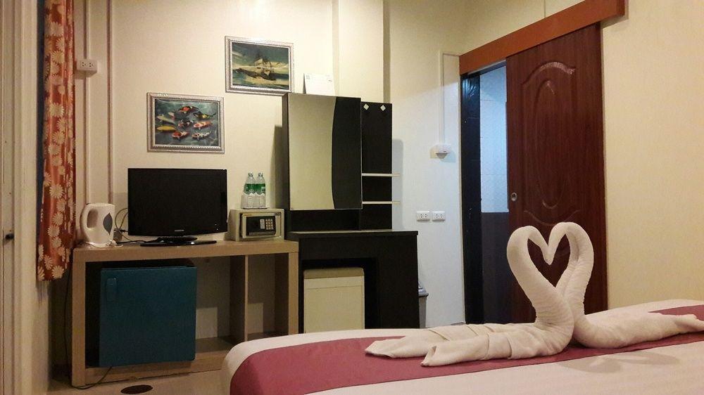 Phuket Racha Homestay *