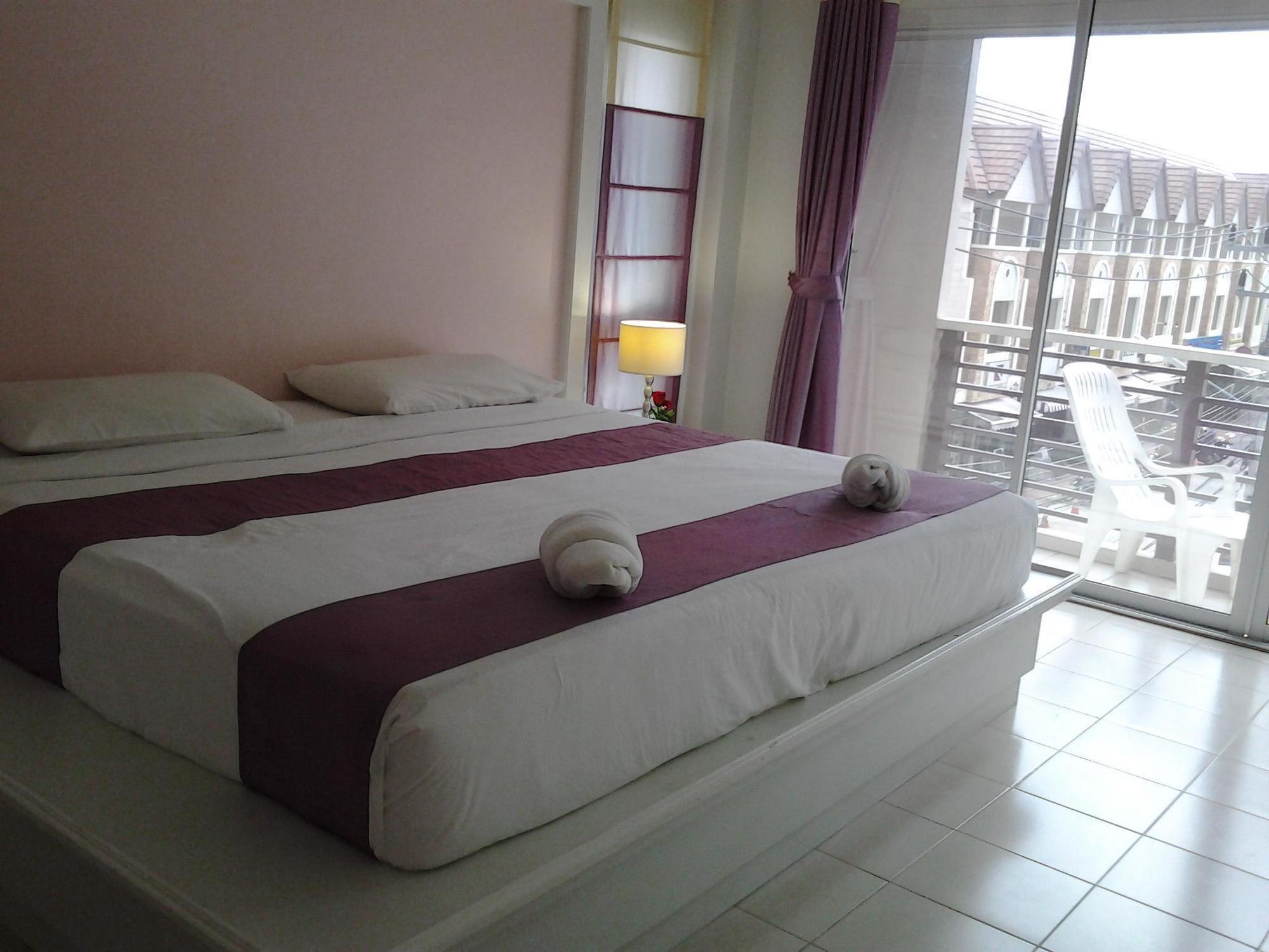 Phuket Racha Homestay Kata Beach (Phuket)