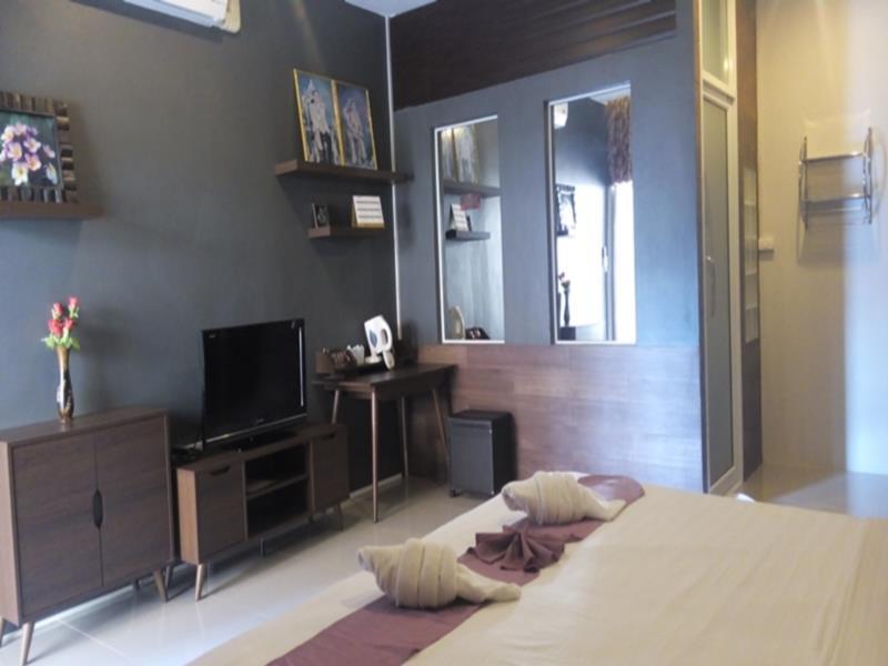 Phuket Racha * Kata Beach (Phuket)