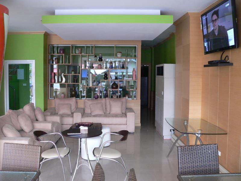Eyes 3* Patong