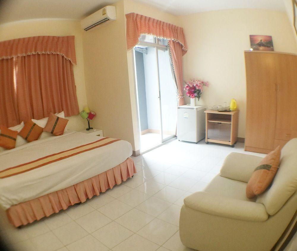 Oyo 1134 Baan Zarn 2*