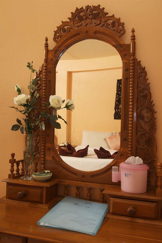 Baan Hill Phuket Resort Karon