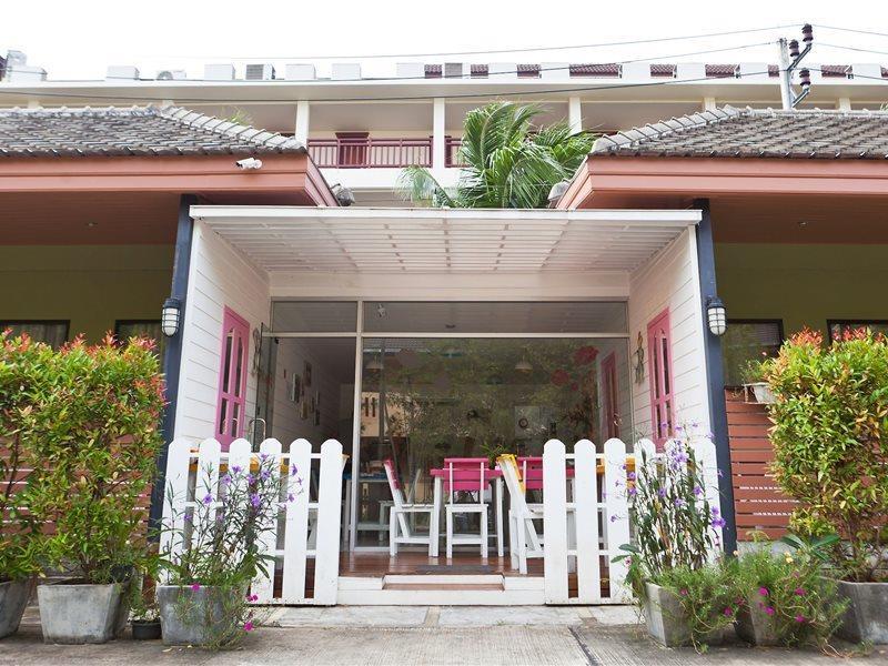 Hotel Simply Kata Beach (Phuket)