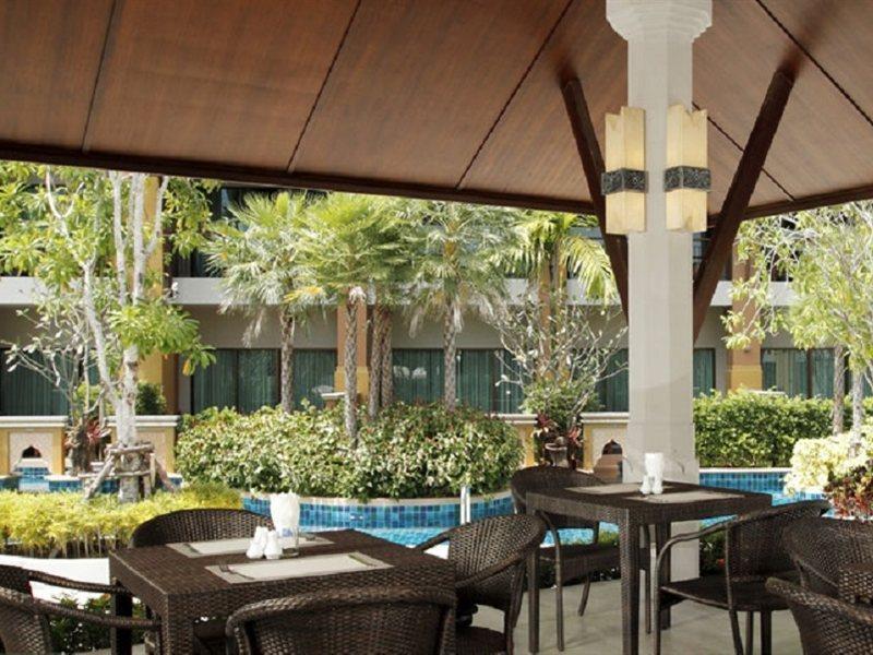 Resort Palm - Sha Extra Rawai