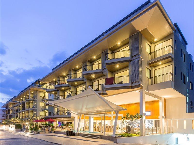 Resort The Charm - Sha Certified Phuket