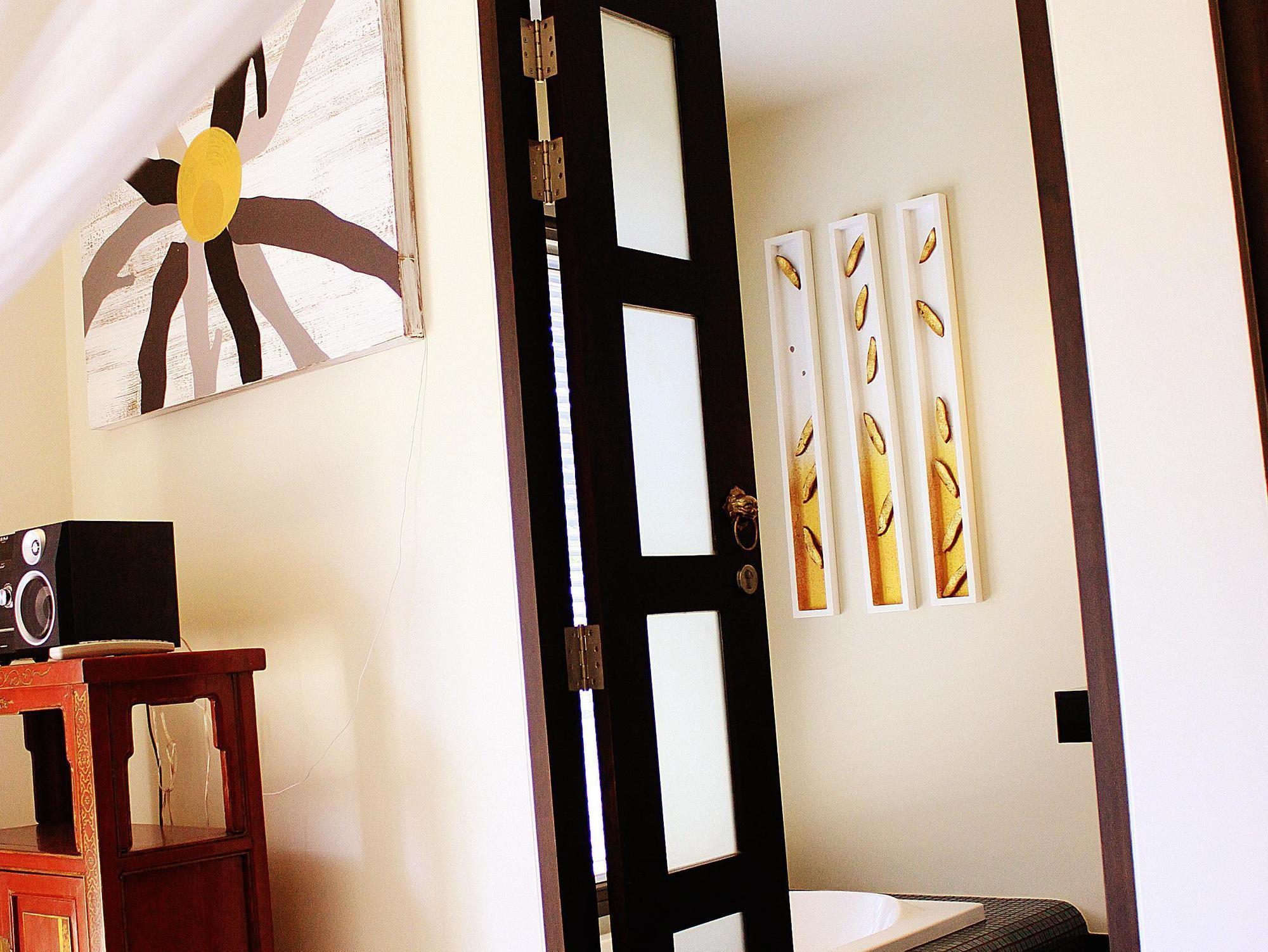 Villa Two Oriental Style Layan Phuket