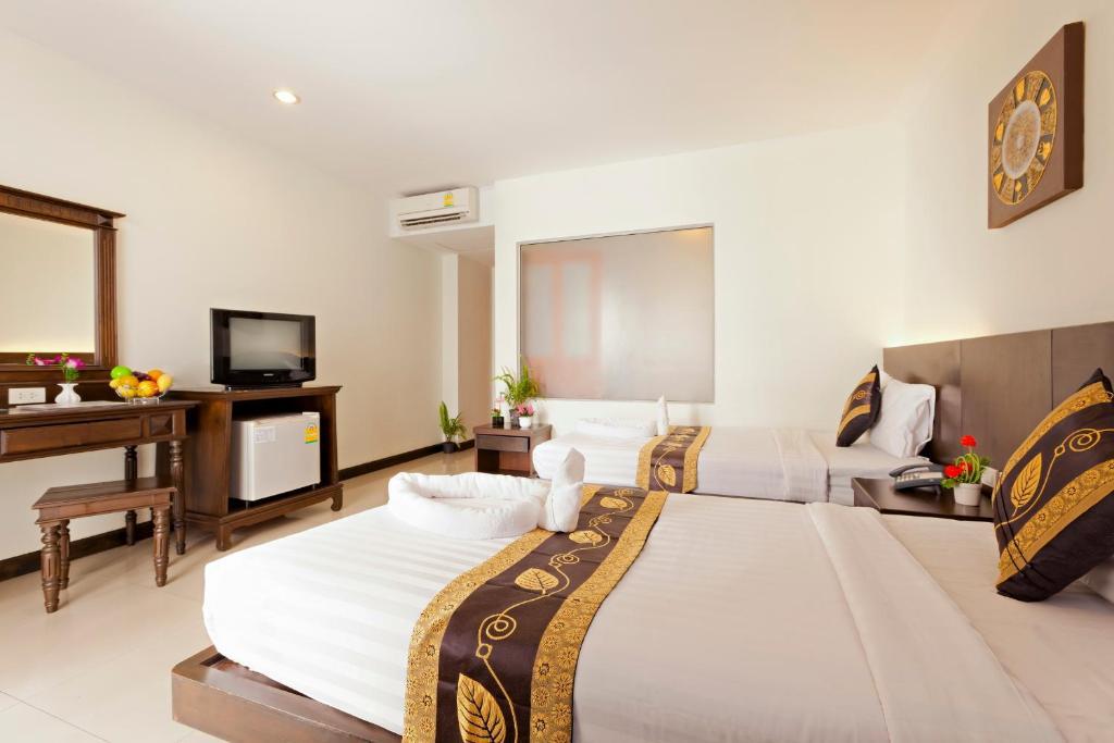 Garden Phuket Hotel 3*