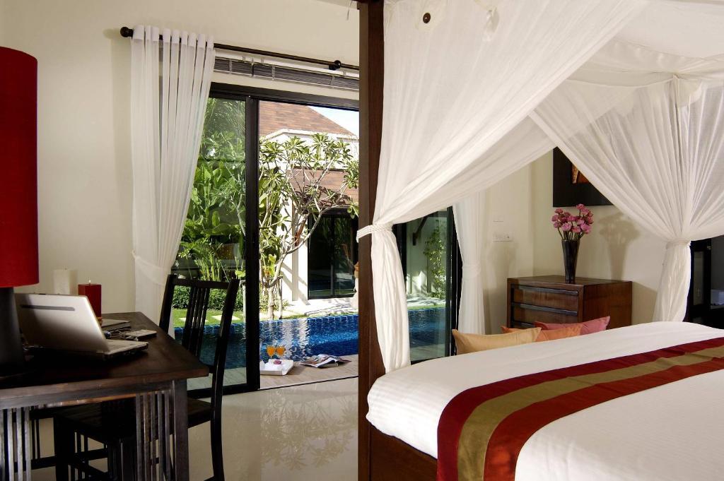 Two Villas Holiday Oriental Style Nai Harn Beach Nai Harn