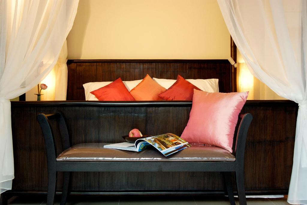 Villa Two Villas Holiday Oriental Style Nai Harn Beach Nai Harn