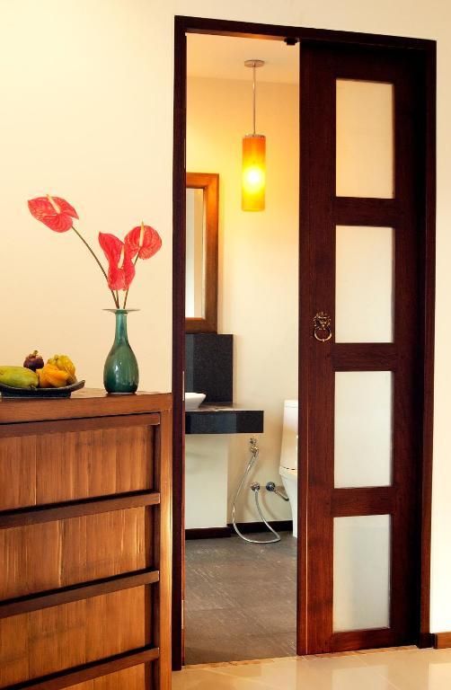 Two Villas Holiday Oriental Style Nai Harn Beach Villa Nai Harn