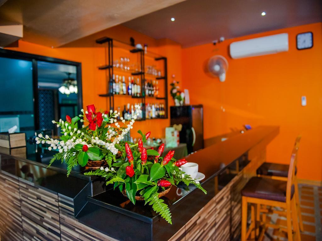 Hotel Grand Nai Harn Suites 4*