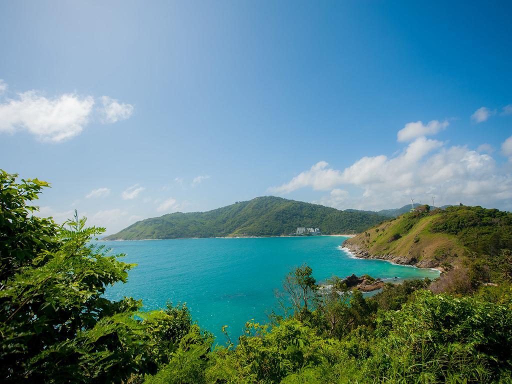 Hotel Grand Nai Harn Suites