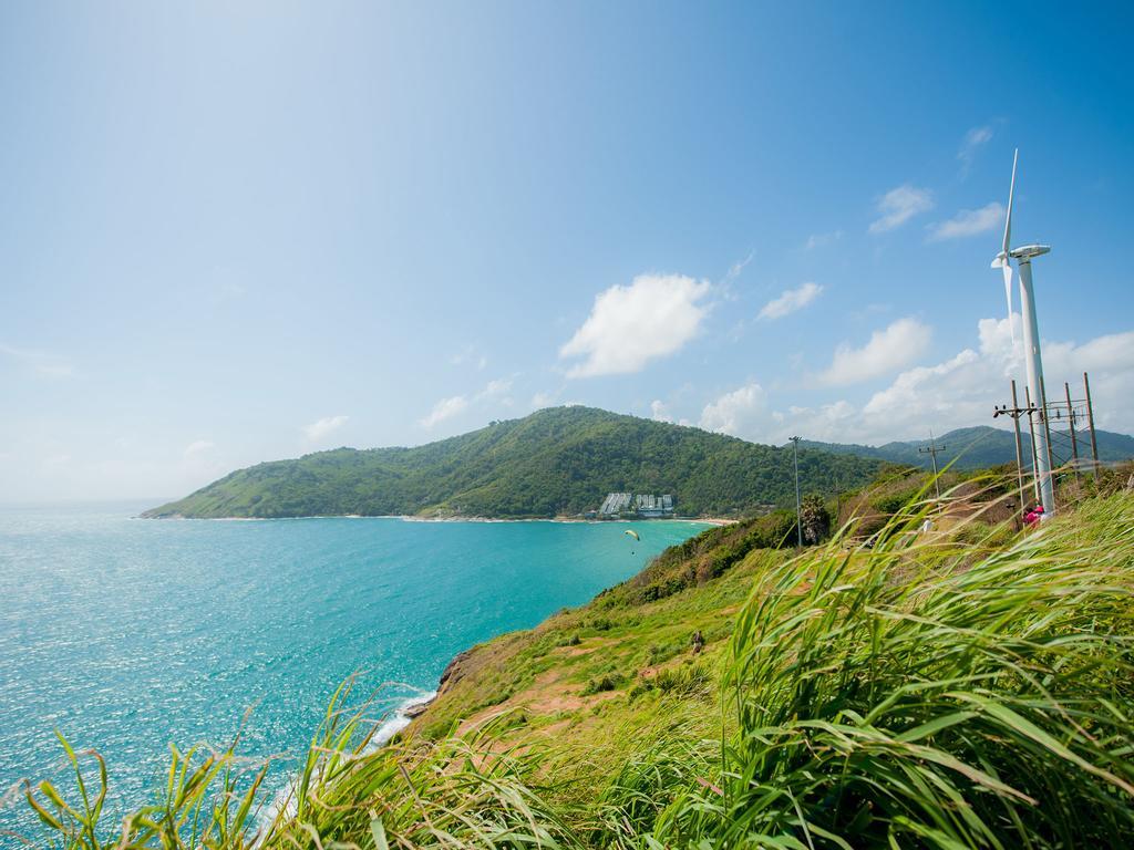 Hotel Grand Nai Harn Suites