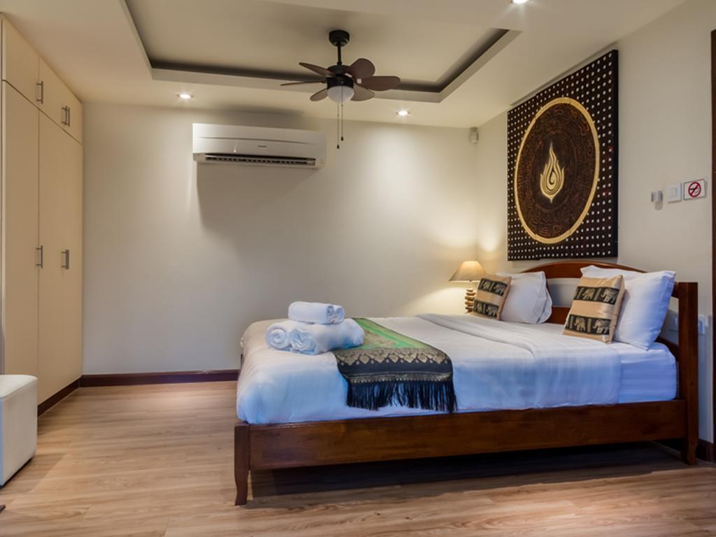 At Naiharn Boutique Hotel