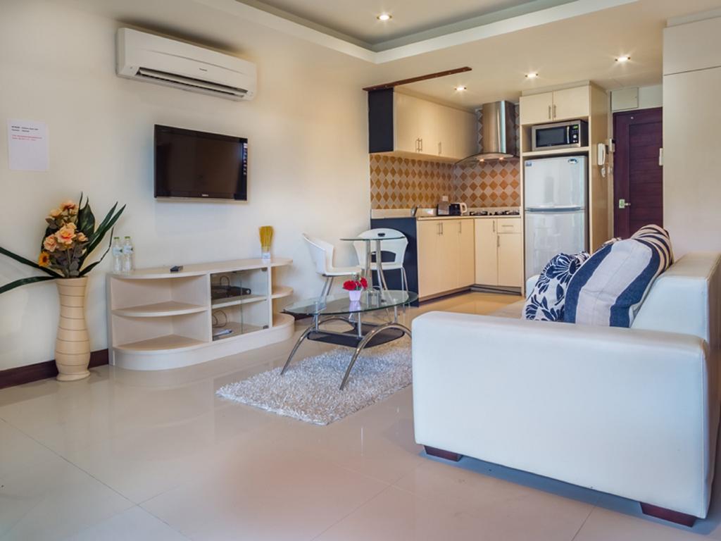 Hotel At Naiharn Boutique Hotel Rawai