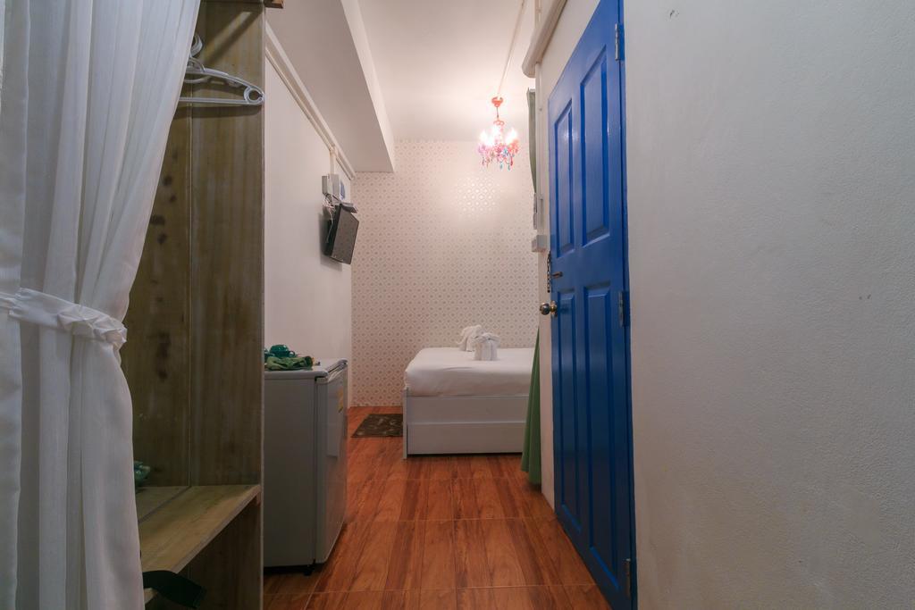 Frog House (adults Only) Guest house Patong