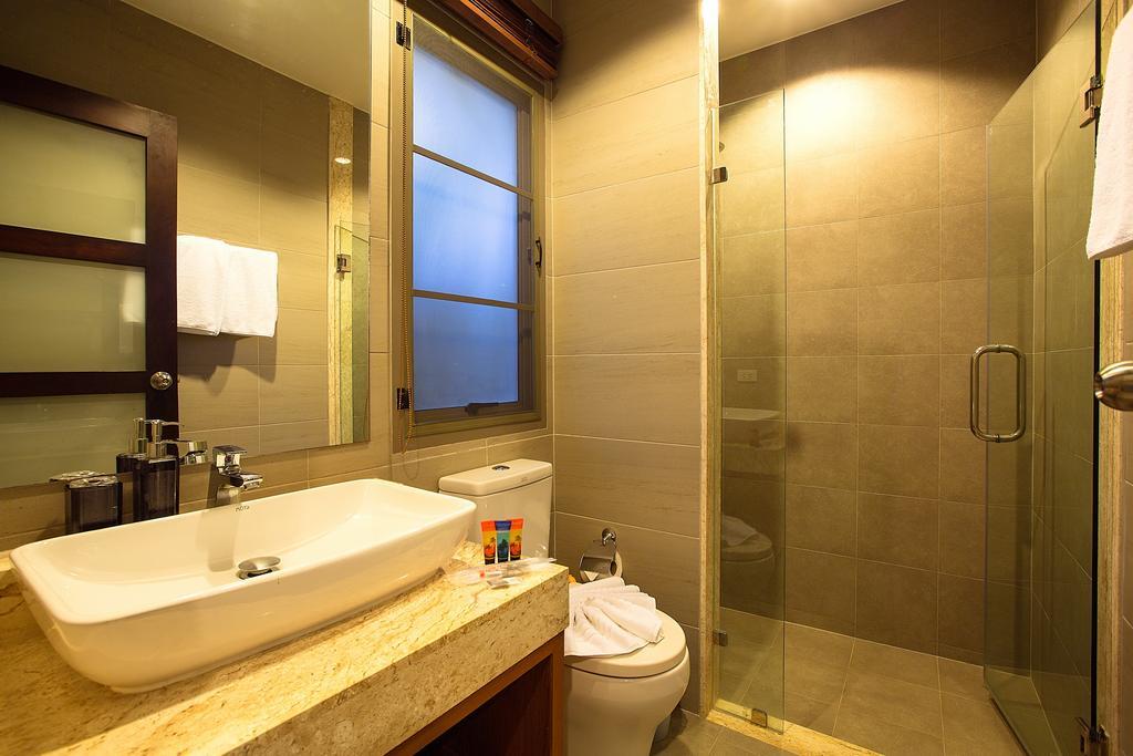 Villa Berry By Tropiclook: Shanti Style Nai Harn