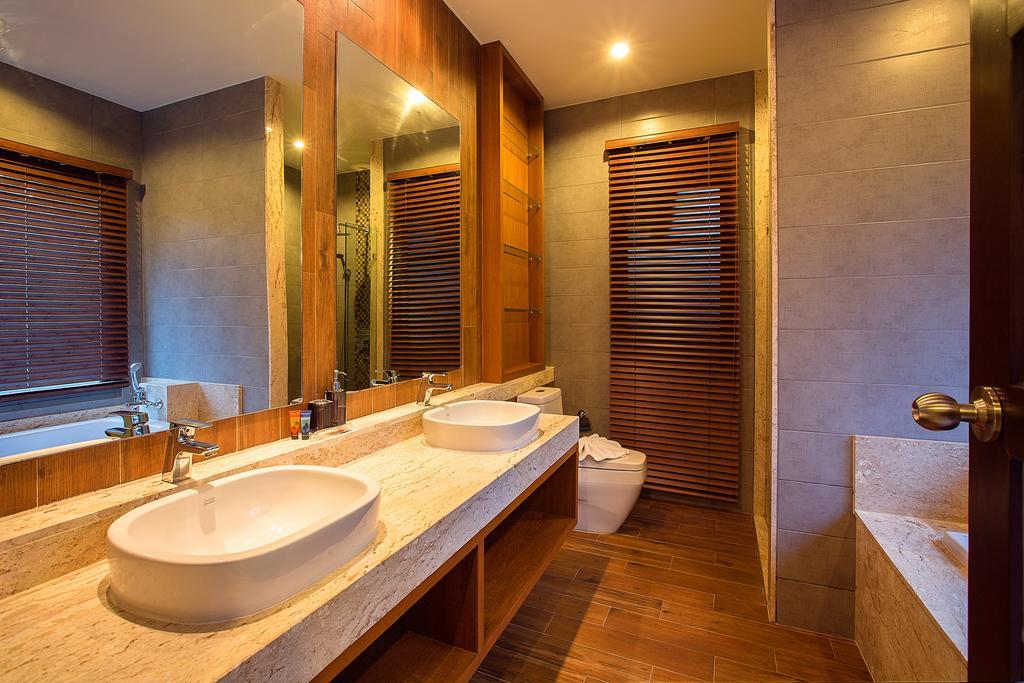 Berry By Tropiclook: Shanti Style Nai Harn Villa Rawai