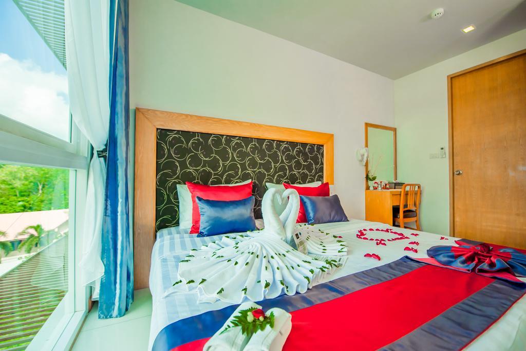 Grand Nai Harn Suites 4* Rawai