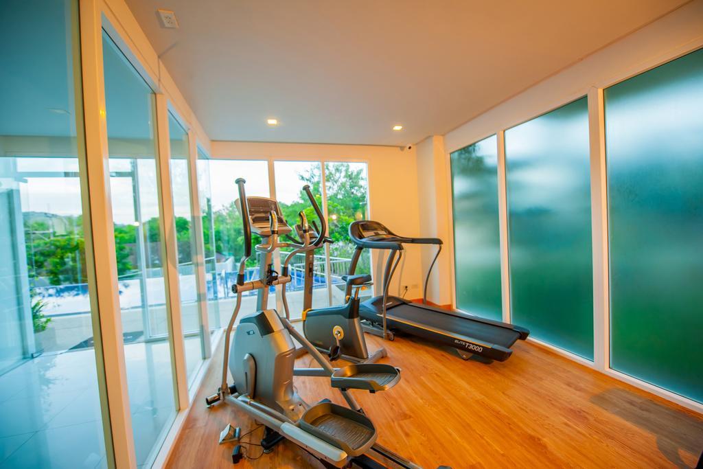 Grand Nai Harn Suites 4*