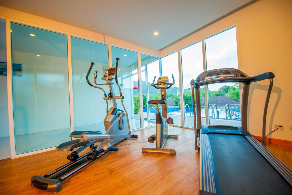 Hotel Grand Nai Harn Suites 4*