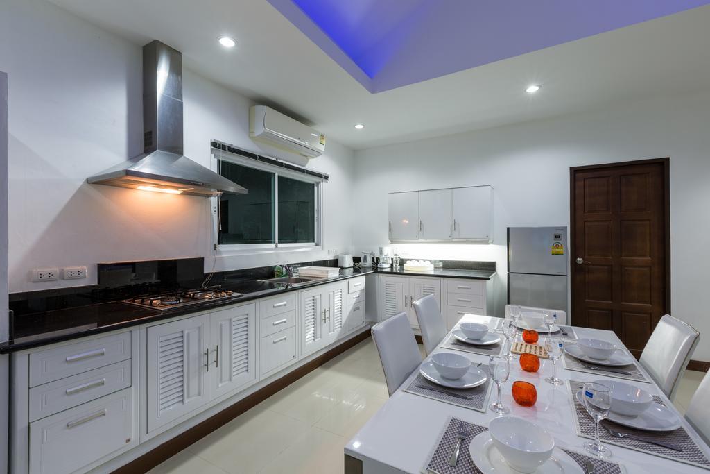 Villa Phikun 4 Bedroom Private Pool