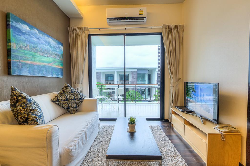 The Title Comfort Condotel * Rawai