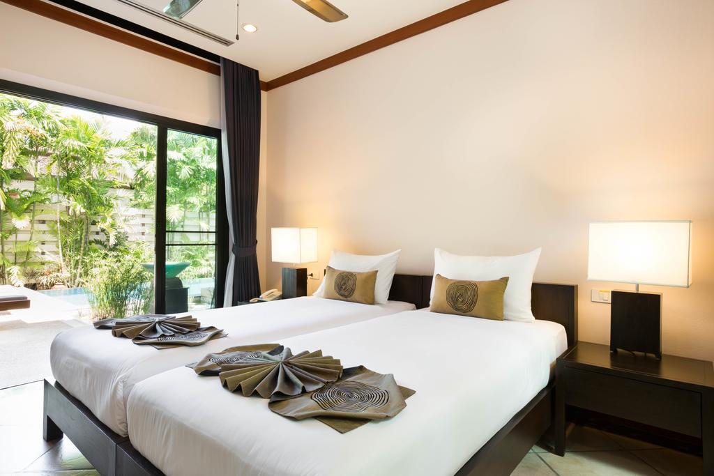 Baan-bua * Nai Harn