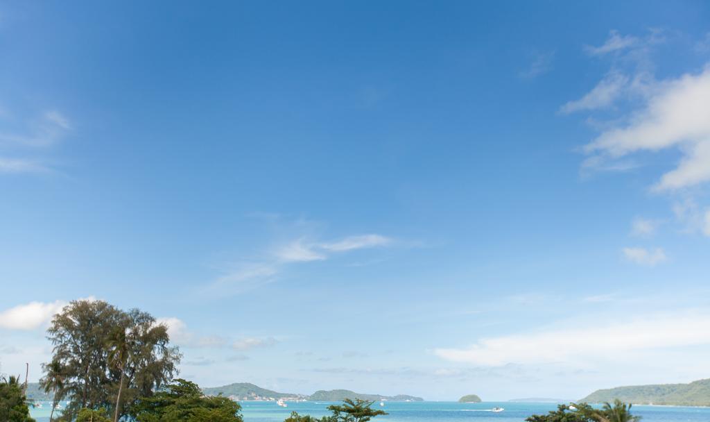 Resort Chalong Beach Hotel Phuket 3*