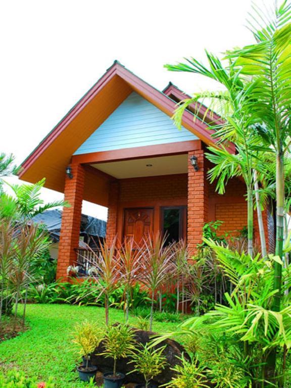 Tanamas House