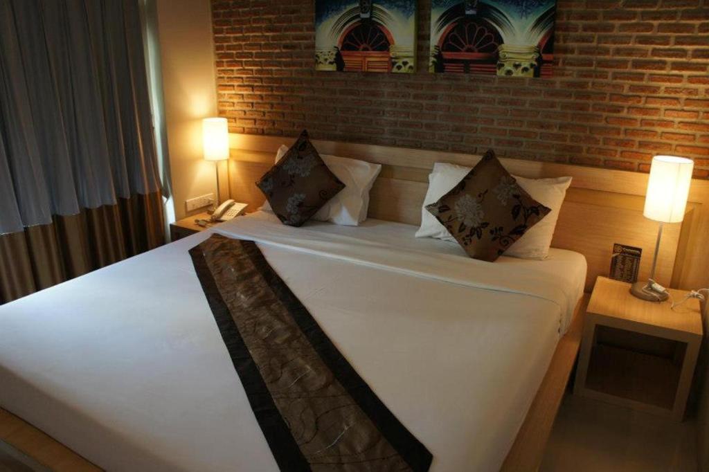Chinotel Hotel 2*
