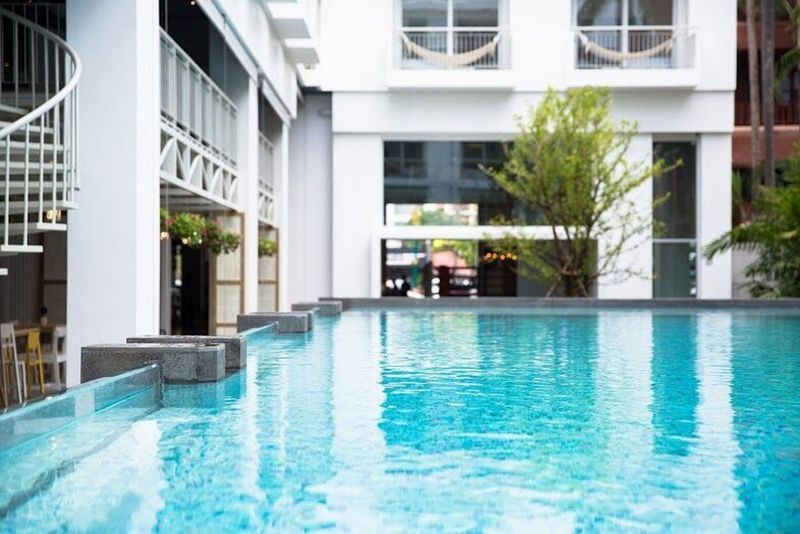 Lub D Phuket - Near & Vibrant Social Vibe