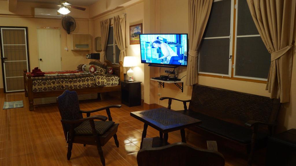 Kata Apartment