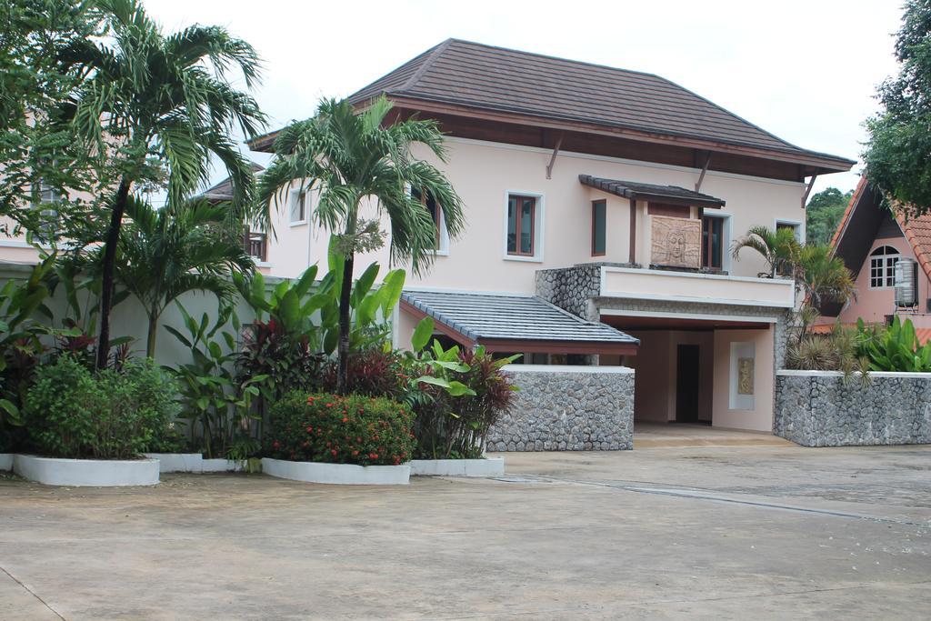 Sabai Apartment Surin Beach (Phuket)