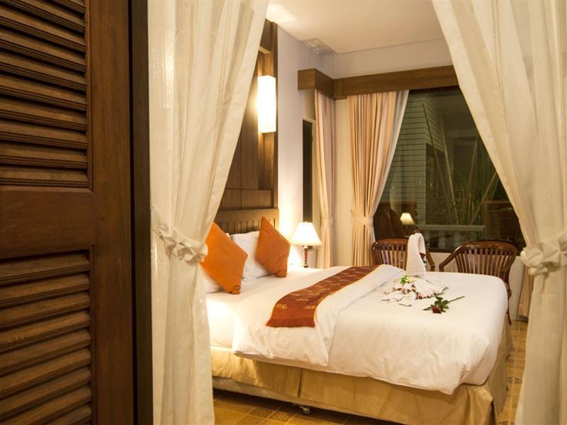 Blu Pine & Pool Access - Sha Resort Phuket