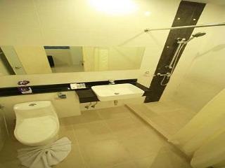 Hotel The Palms - Sha Extra Phuket