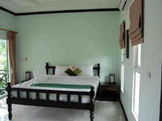 Thai Modern & 