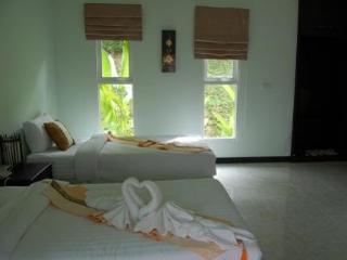 Thai Modern & 