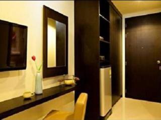 Leisure Place Phuket Hotel