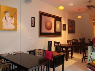 Bodega Phuket (adults Only) Hostel *