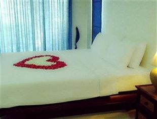 Glitter House * Phuket