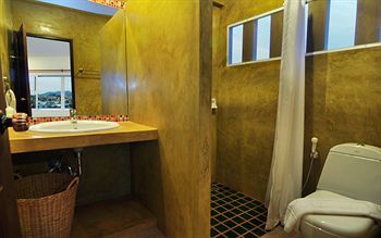 Marina Boutique Hotel 3*